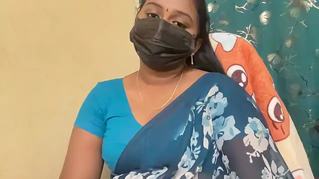 Snapshot of Pavani-Sexy chatting on May 23, 2026, 6:07 am Pavani-Sexy online show from May 23, 2026, 6:07 am