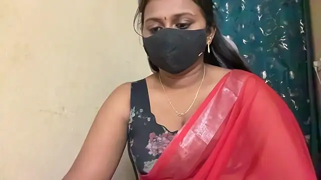 Snapshot of Pavani-Sexy chatting on May 26, 2026, 7:43 pm Pavani-Sexy online show from May 26, 2026, 7:43 pm