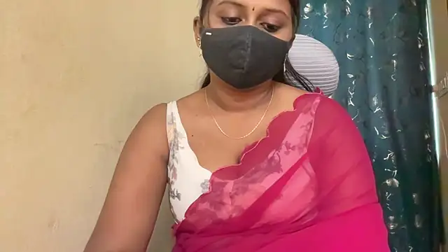 Snapshot of Pavani-Sexy chatting on May 28, 2026, 7:16 am Pavani-Sexy online show from May 28, 2026, 7:16 am