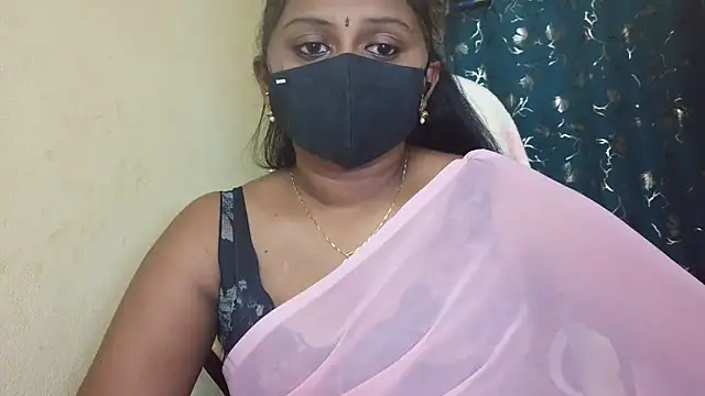 Snapshot of Pavani-Sexy chatting on June 3, 2026, 5:51 pm Pavani-Sexy online show from June 3, 2026, 5:51 pm