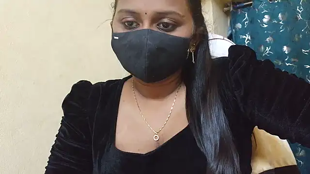 Snapshot of Pavani-Sexy chatting on June 5, 2026, 7:08 pm Pavani-Sexy online show from June 5, 2026, 7:08 pm