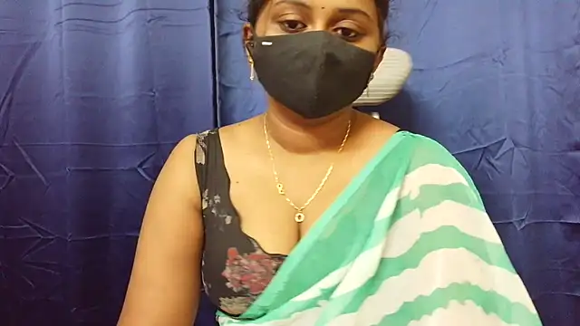 Snapshot of Pavani-Sexy chatting on July 8, 2026, 4:28 am Pavani-Sexy online show from July 8, 2026, 4:28 am