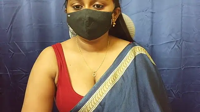 Snapshot of Pavani-Sexy chatting on July 10, 2026, 8:18 am Pavani-Sexy online show from July 10, 2026, 8:18 am