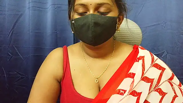 Snapshot of Pavani-Sexy chatting on July 13, 2026, 1:03 pm Pavani-Sexy online show from July 13, 2026, 1:03 pm