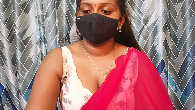 Snapshot of Pavani-Sexy chatting on July 25, 2026, 5:43 pm Pavani-Sexy online show from July 25, 2026, 5:43 pm