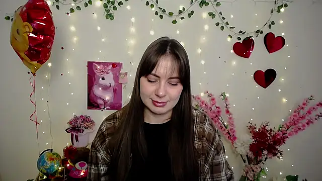 Amanda Bright  online show from February 20, 2026, 7:54 am