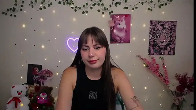 Snapshot of Amanda_Bright_ chatting on July 18, 2026, 7:34 am Amanda Bright online show from July 18, 2026, 7:34 am