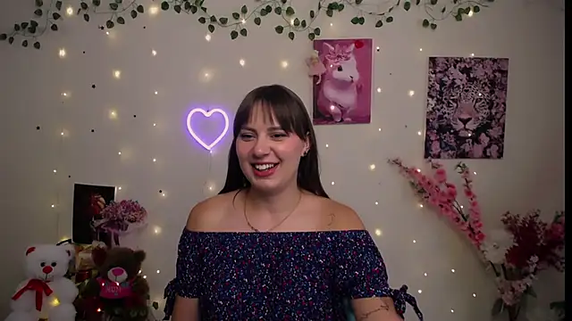 Snapshot of Amanda_Bright_ chatting on July 22, 2026, 12:30 pm Amanda Bright online show from July 22, 2026, 12:30 pm