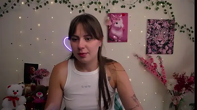 Snapshot of Amanda_Bright_ chatting on July 28, 2026, 11:05 am Amanda Bright online show from July 28, 2026, 11:05 am