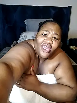 SeductionBoobs online show from April 29, 2026, 8:04 pm