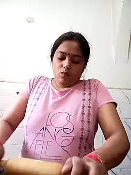 Trisha 71 online show from September 11, 2025, 4:23 am