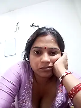 Trisha 71 online show from September 30, 2025, 4:45 pm