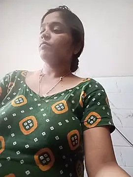 Snapshot of Trisha_71 chatting on June 23, 2026, 4:10 am Trisha 71 online show from June 23, 2026, 4:10 am
