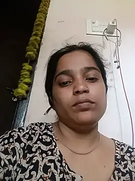 Snapshot of Trisha_71 chatting on June 28, 2026, 3:34 am Trisha 71 online show from June 28, 2026, 3:34 am