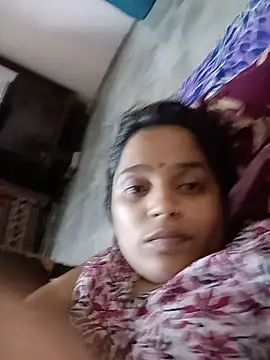 Snapshot of Trisha_71 chatting on July 12, 2026, 5:48 pm Trisha 71 online show from July 12, 2026, 5:48 pm