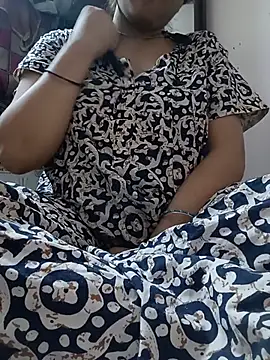Snapshot of Trisha_71 chatting on July 18, 2026, 8:12 pm Trisha 71 online show from July 18, 2026, 8:12 pm
