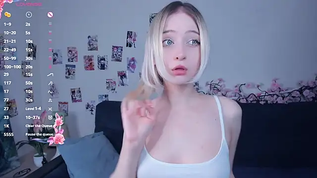 Megan--chan online show from May 6, 2026, 5:18 pm