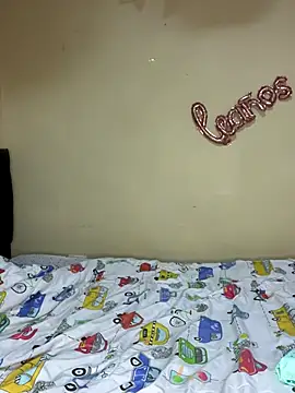 HinataArai online show from September 27, 2025, 6:02 pm