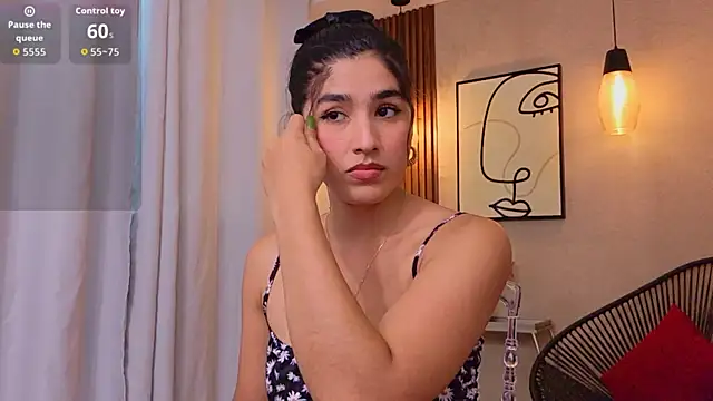 Snapshot of Lia_Mar_ chatting on June 6, 2026, 6:56 pm Lia Mar online show from June 6, 2026, 6:56 pm