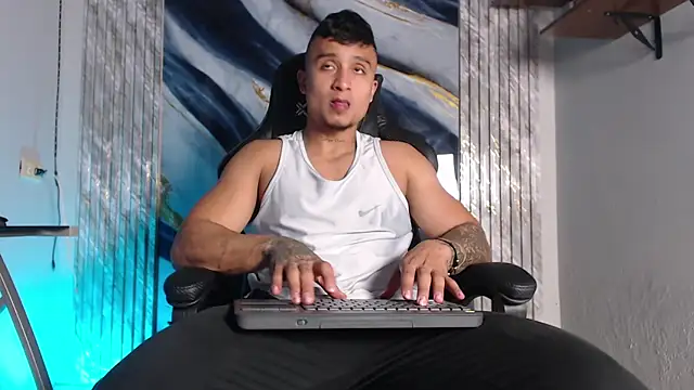 Snapshot of ThiagoBlaze chatting on July 23, 2026, 3:26 am ThiagoBlaze online show from July 23, 2026, 3:26 am
