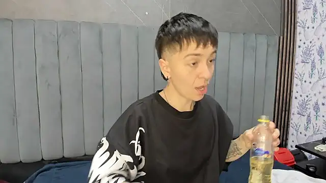  Hannah Hot online show from January 18, 2026, 2:48 am