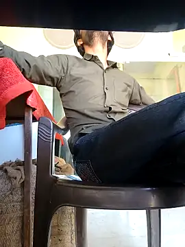 OmeningFurorji online show from March 5, 2026, 5:58 am