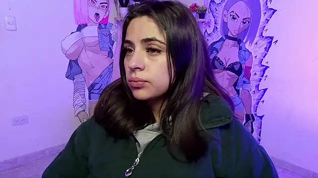sofi lara28 online show from April 27, 2026, 12:58 pm