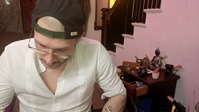 MasterDaddyCool online show from July 1, 2026, 1:18 am
