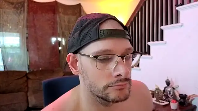 MasterDaddyCool online show from July 1, 2026, 7:13 pm