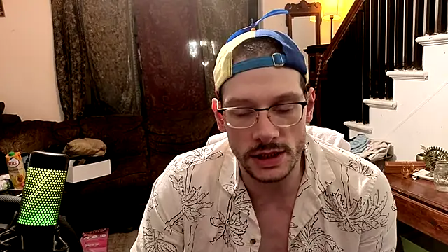 MasterDaddyCool online show from July 28, 2026, 4:39 pm