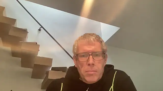 Snapshot of choupipat1 chatting on February 14, 2026, 10:01 am choupipat1 online show from February 14, 2026, 10:01 am