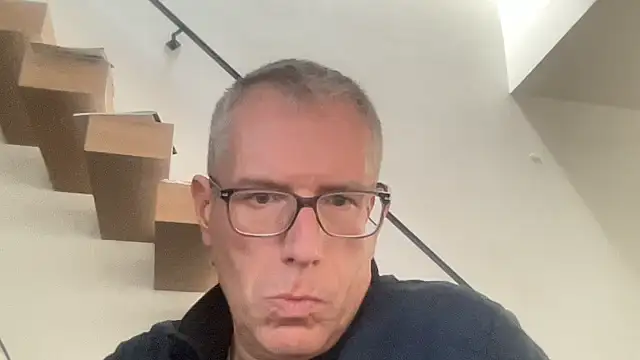 Snapshot of choupipat1 chatting on March 2, 2026, 1:40 pm choupipat1 online show from March 2, 2026, 1:40 pm