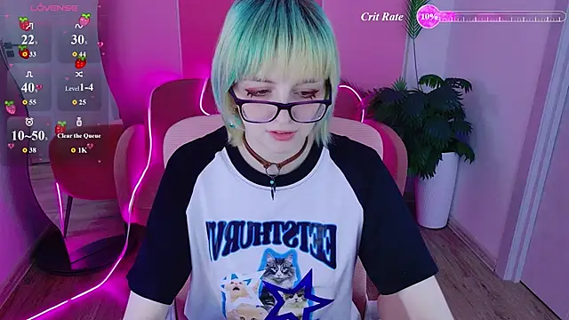 CoralineYoung online show from June 29, 2026, 5:57 am