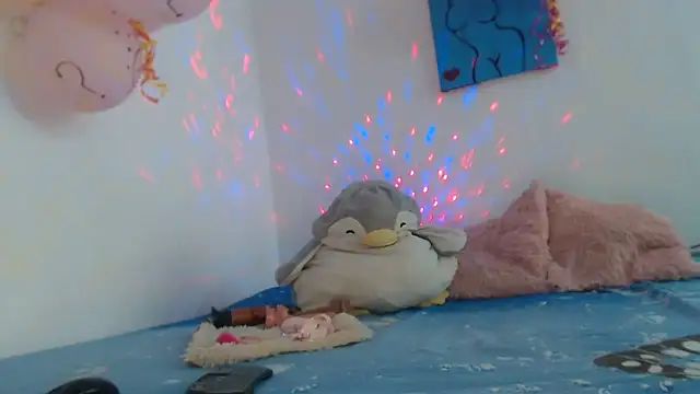 Snapshot of Victoria_new chatting on November 11, 2025, 7:03 pm Victoria new online show from November 11, 2025, 7:03 pm