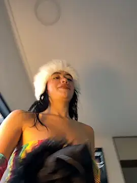 Snapshot of mandy222_ chatting on September 21, 2025, 11:45 am mandy222 online show from September 21, 2025, 11:45 am