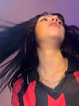 mandy222  online show from November 25, 2025, 5:07 am