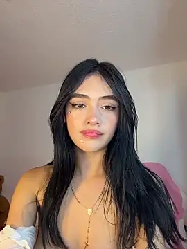 Snapshot of mandy222_ chatting on February 3, 2026, 5:49 am mandy222 online show from February 3, 2026, 5:49 am