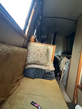 Snapshot of ladyboatlady chatting on November 2, 2025, 7:33 am ladyboatlady online show from November 2, 2025, 7:33 am