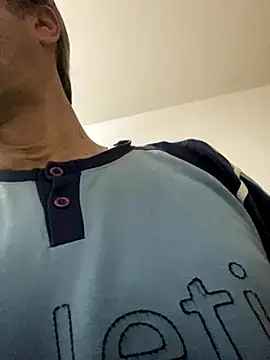 Snapshot of sasatimido chatting on November 5, 2025, 5:18 am sasatimido online show from November 5, 2025, 5:18 am