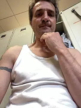 Snapshot of sasatimido chatting on May 11, 2026, 3:18 pm sasatimido online show from May 11, 2026, 3:18 pm
