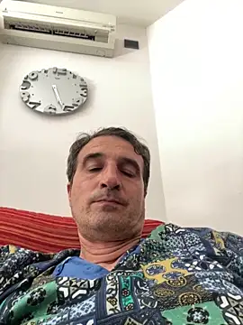 Snapshot of sasatimido chatting on June 19, 2026, 3:27 pm sasatimido online show from June 19, 2026, 3:27 pm