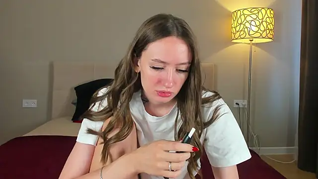 cutienaughtygirl online show from July 11, 2026, 8:06 am