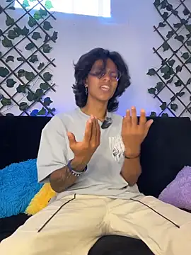 dreyk20 online show from June 20, 2026, 7:16 pm