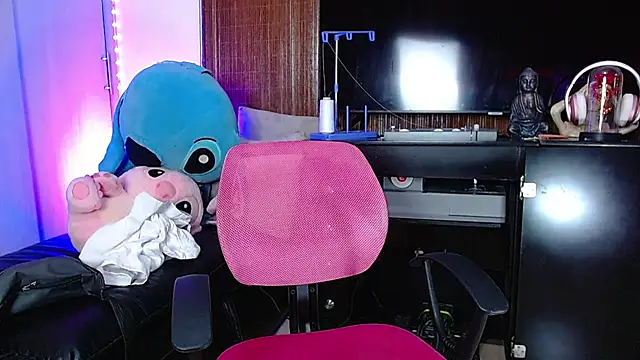 Snapshot of briamhoconor_xh chatting on November 26, 2025, 2:01 am briamhoconor xh online show from November 26, 2025, 2:01 am