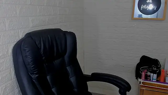 Snapshot of Arthemisa_tay69 chatting on February 5, 2026, 5:23 am Arthemisa tay69 online show from February 5, 2026, 5:23 am