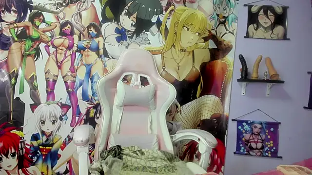 Kylie Moan online show from September 12, 2025, 3:28 am