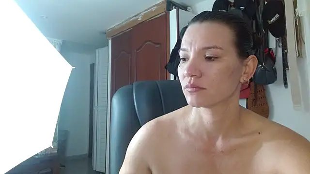 BriggiteSkyAngels online show from October 1, 2025, 9:26 am