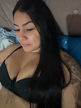 Snapshot of julianamascarada chatting on November 11, 2025, 1:00 pm julianamascarada online show from November 11, 2025, 1:00 pm