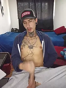 Tattoboy19cm online show from June 5, 2026, 9:09 pm