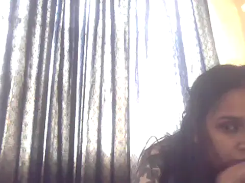 Snapshot of cute_indianxo chatting on September 17, 2025, 6:26 am cute indianxo online show from September 17, 2025, 6:26 am